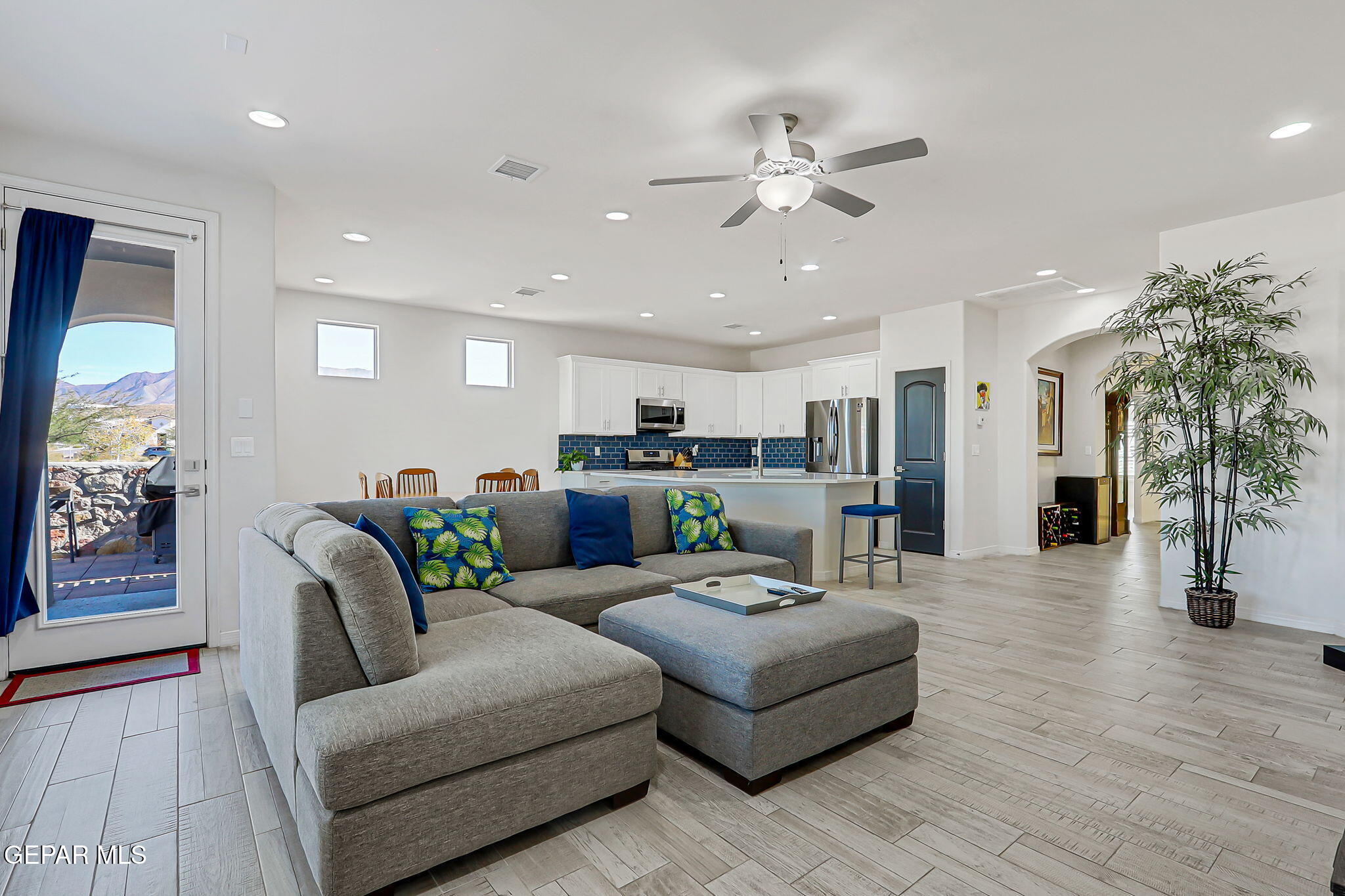 7501 HITCHING POST Court