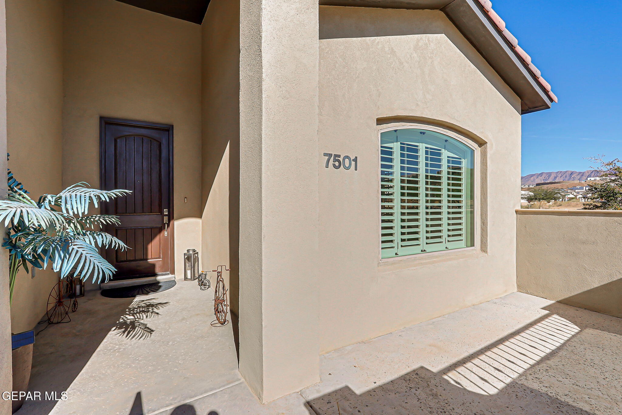 7501 HITCHING POST Court