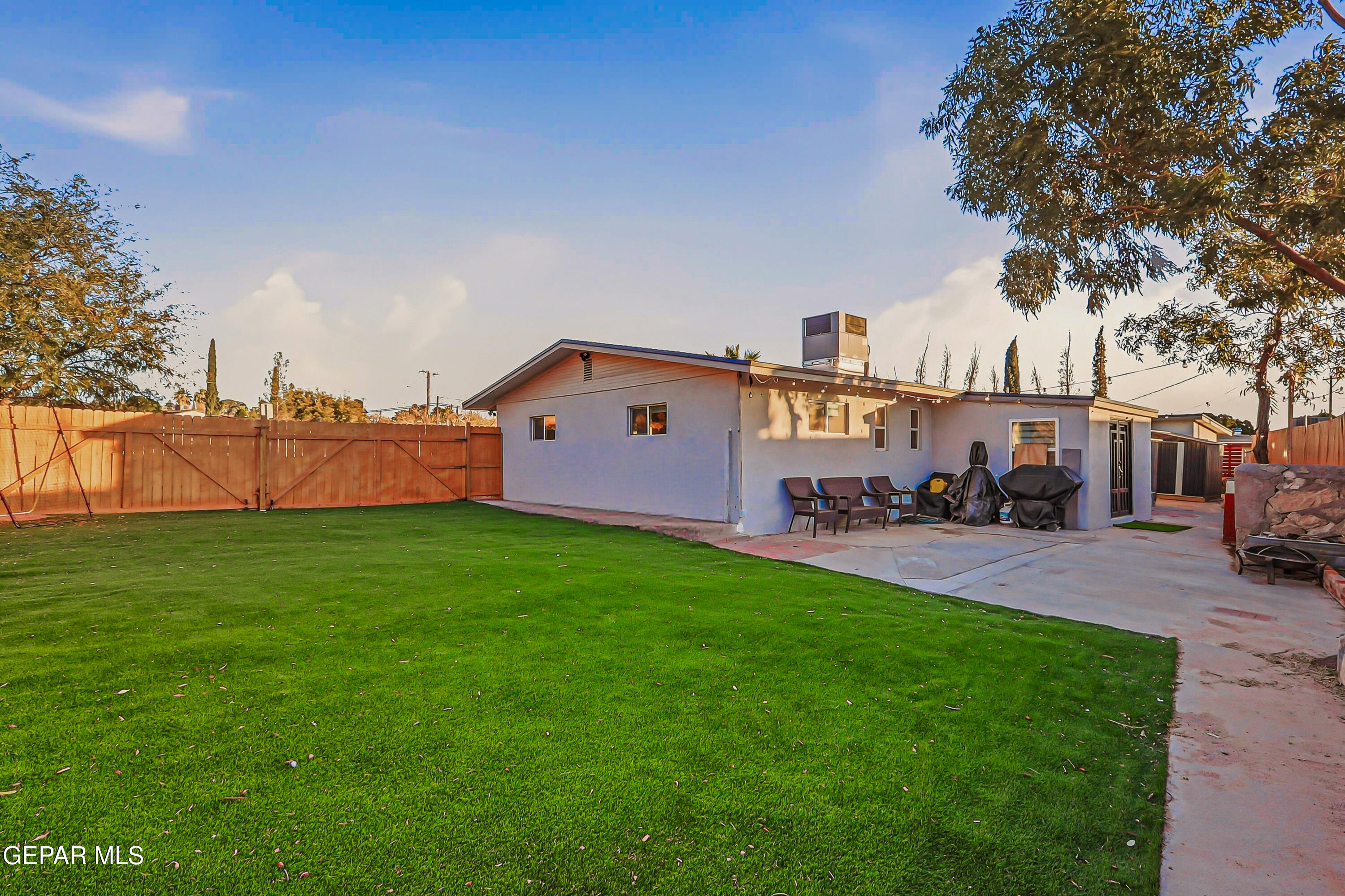 3405 Okeefe Drive