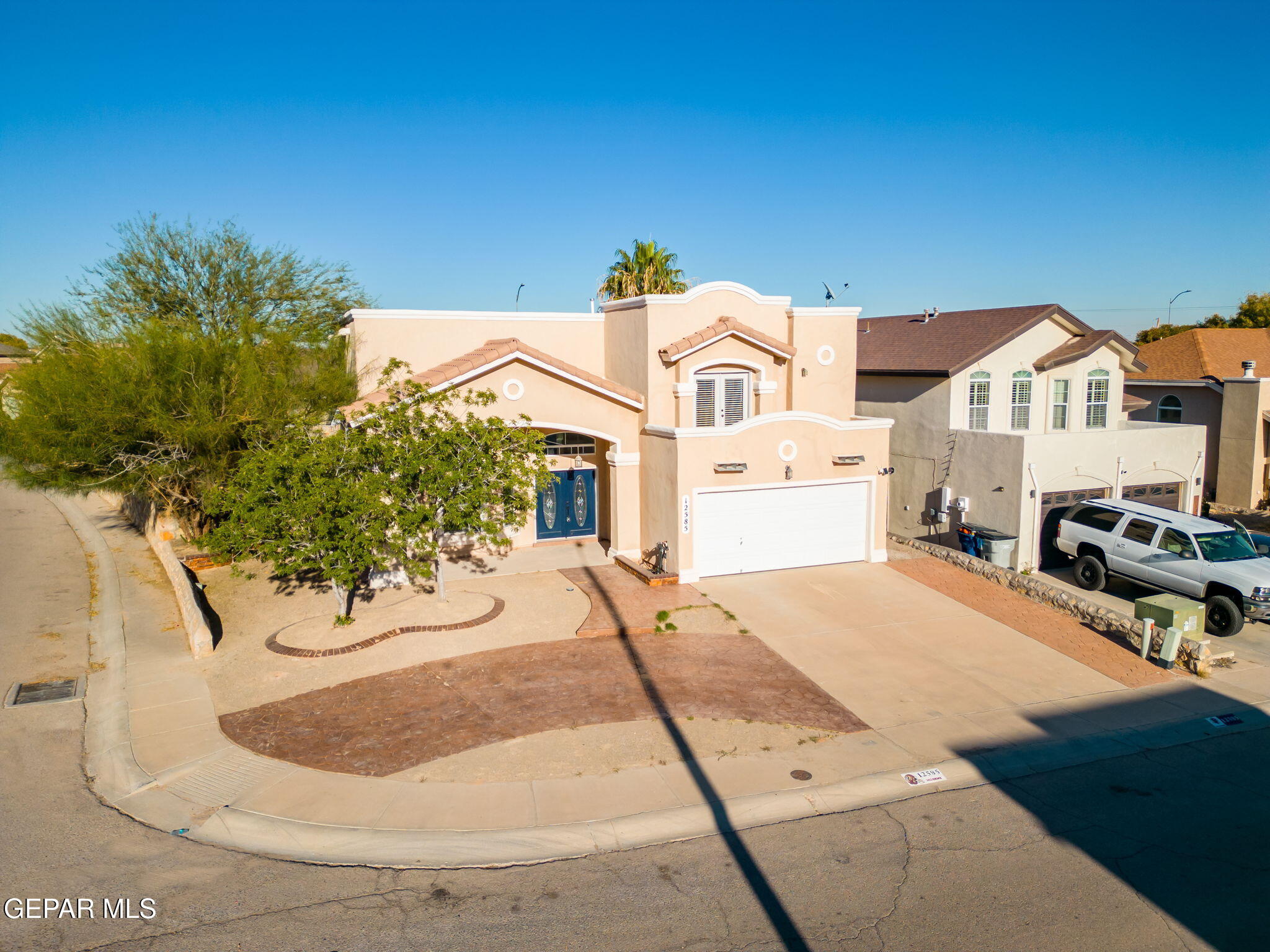 12585 PASEO LINDO Drive