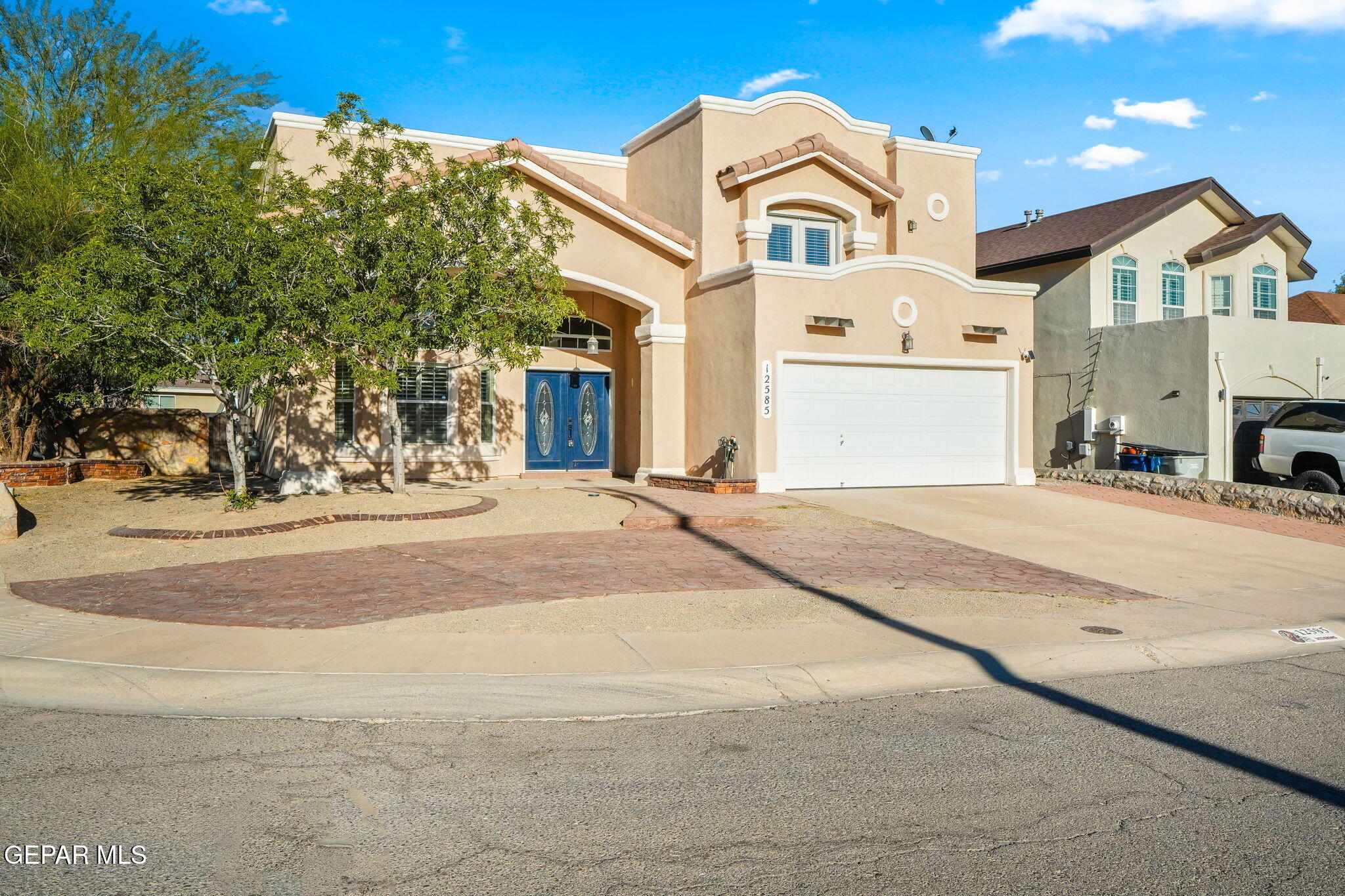 12585 PASEO LINDO Drive