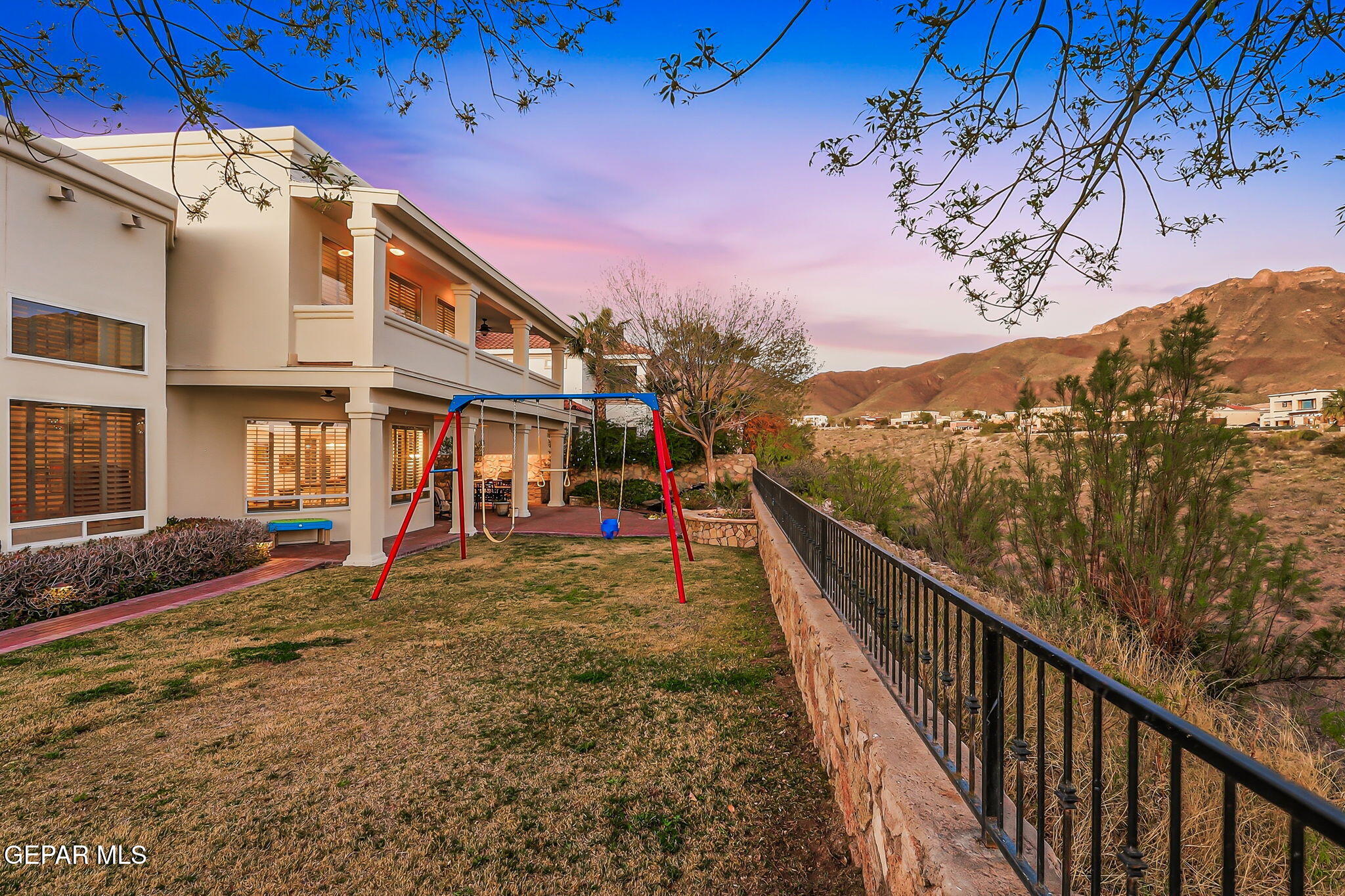1156 CALLE LOMAS Drive
