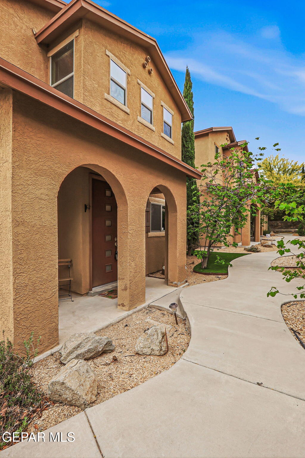 6657 BOULDER CANYON Lane