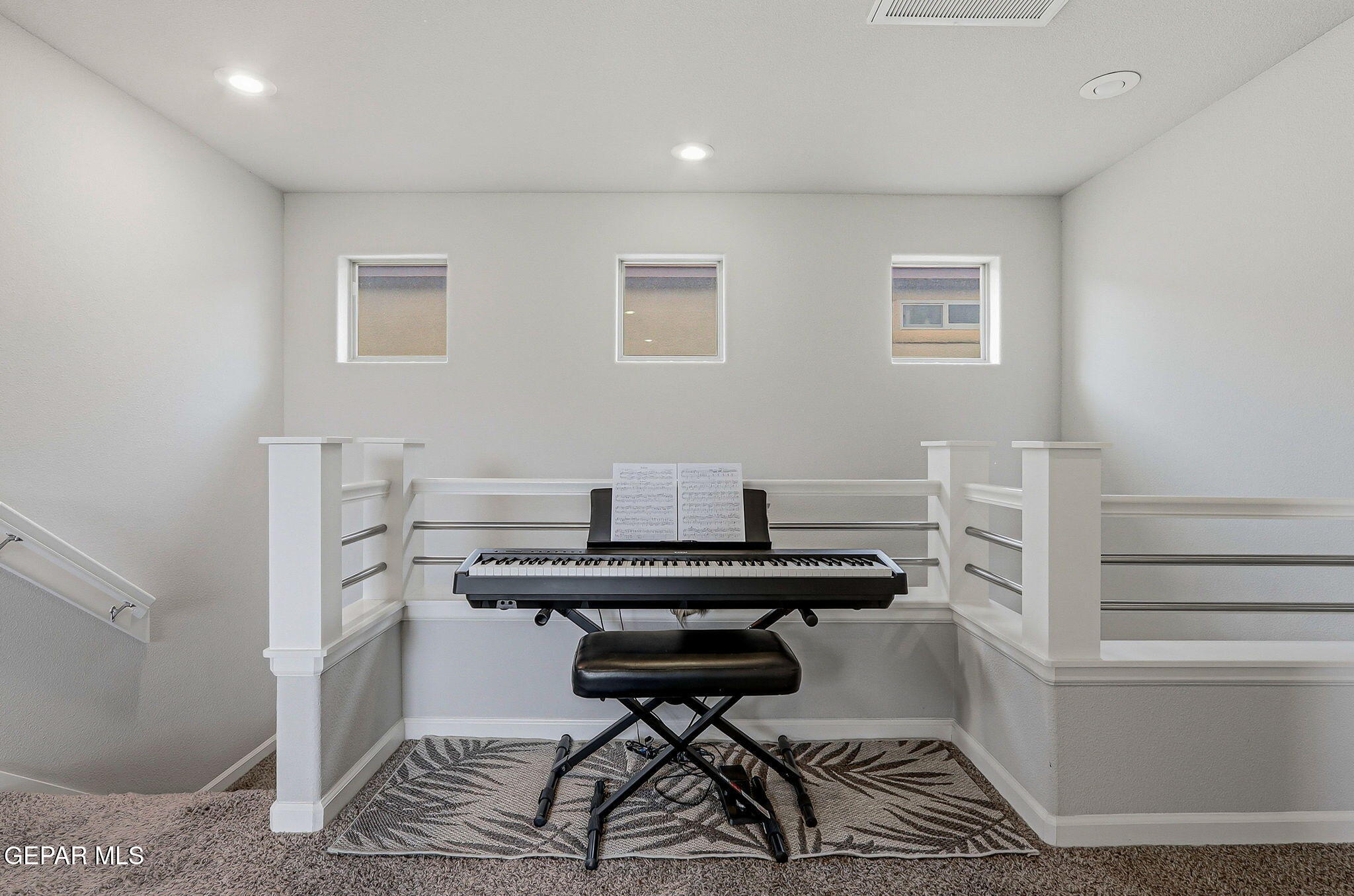 6657 BOULDER CANYON Lane