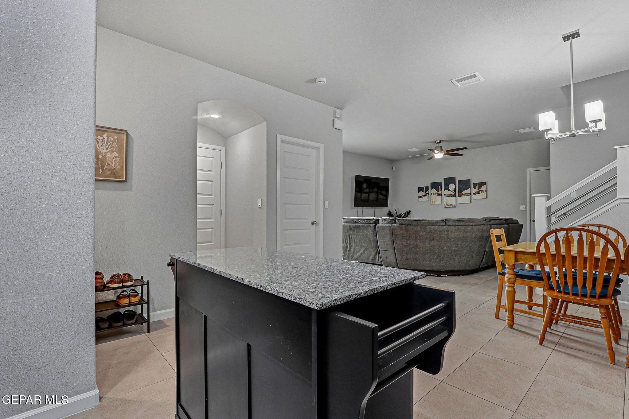 6657 BOULDER CANYON Lane