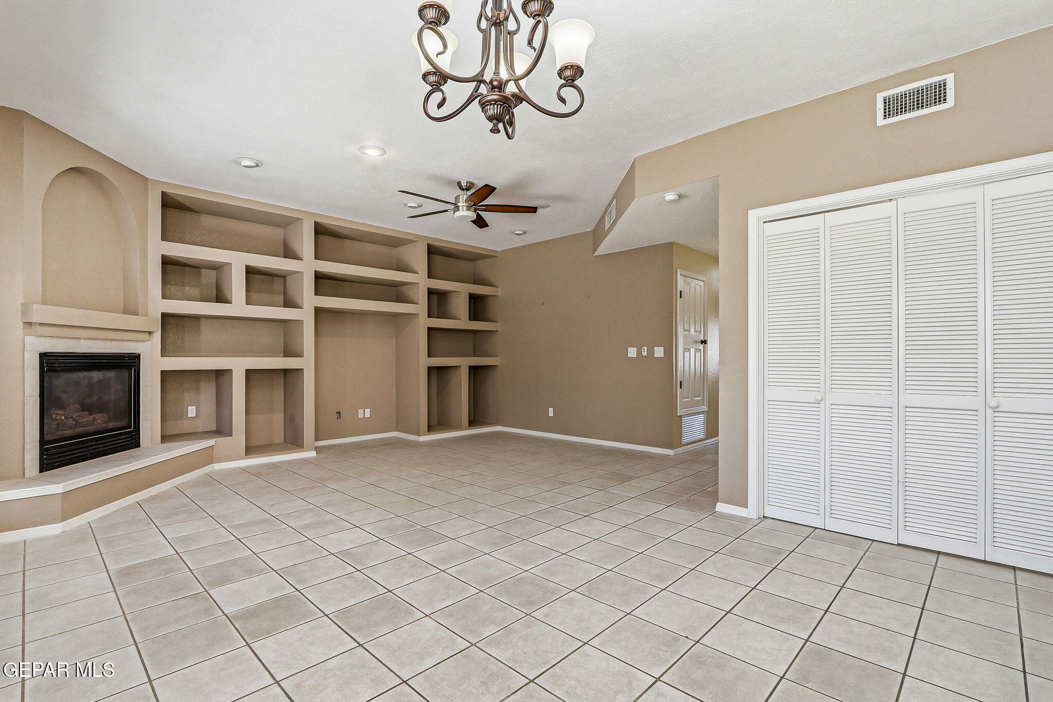 6032 LOS PUEBLOS Drive