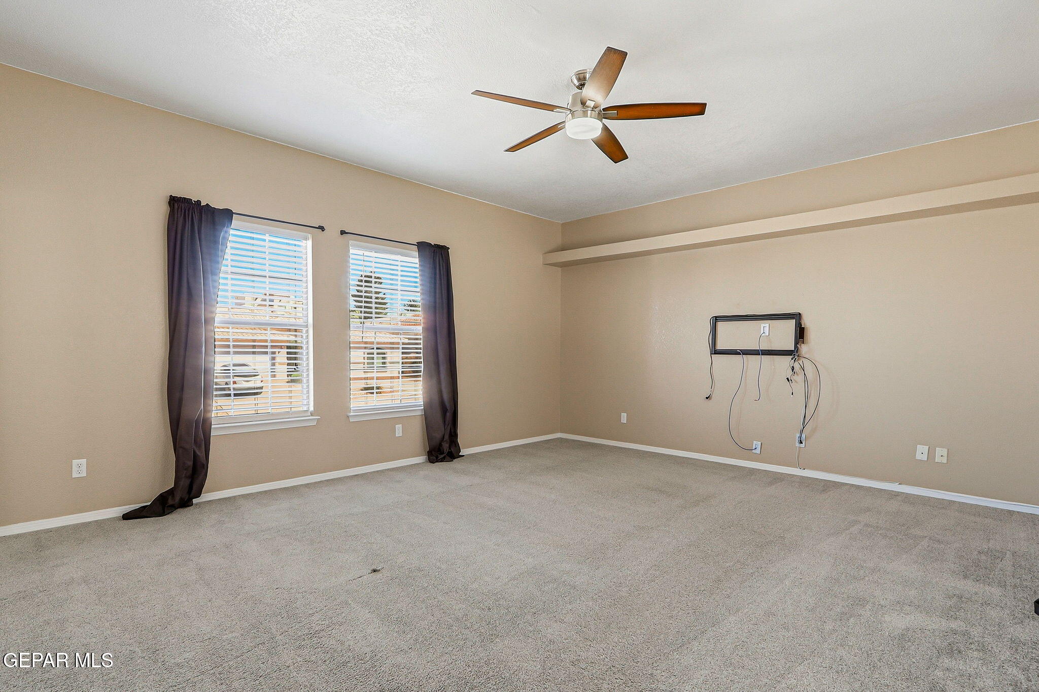 6032 LOS PUEBLOS Drive