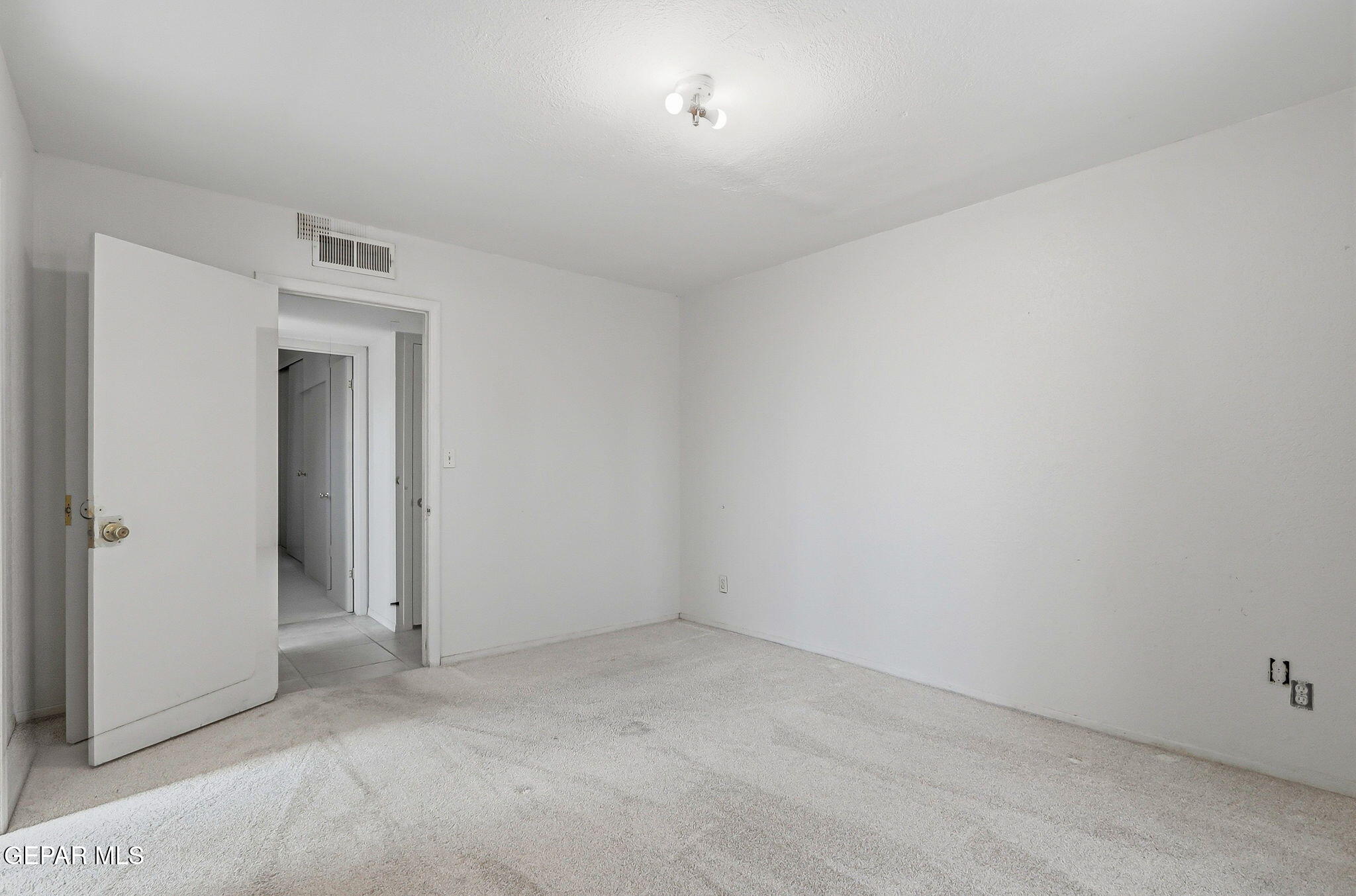 8400 FURMAN Place