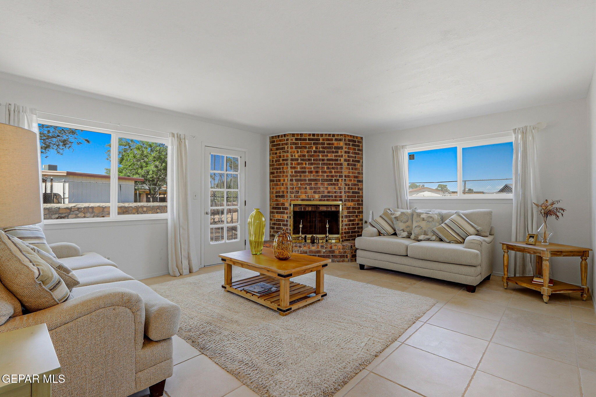 8400 FURMAN Place