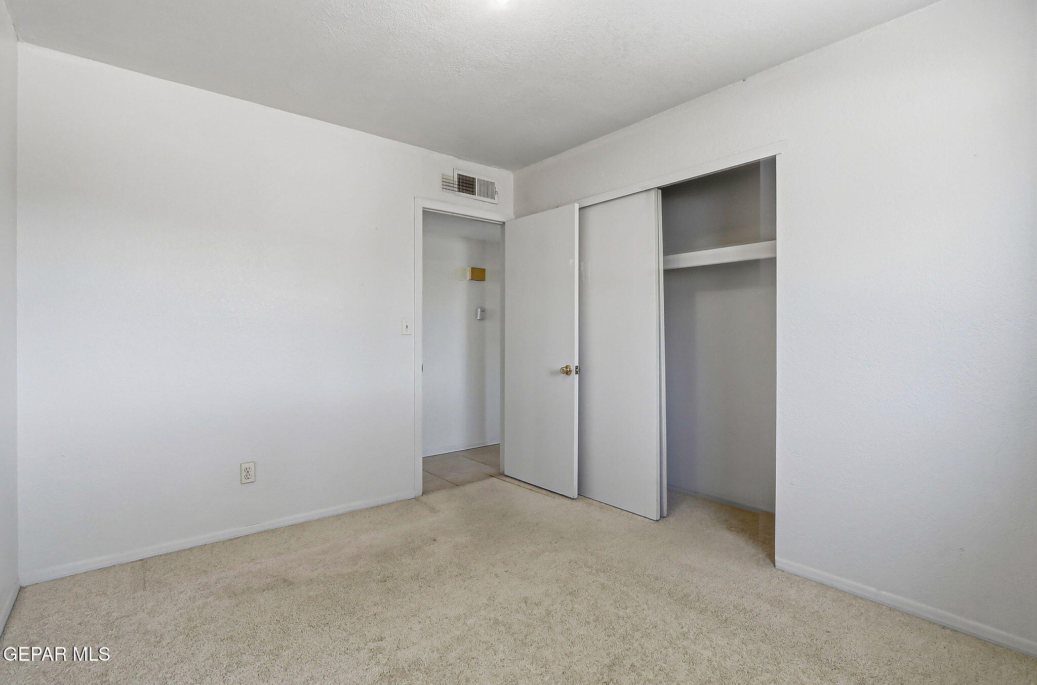 8400 FURMAN Place