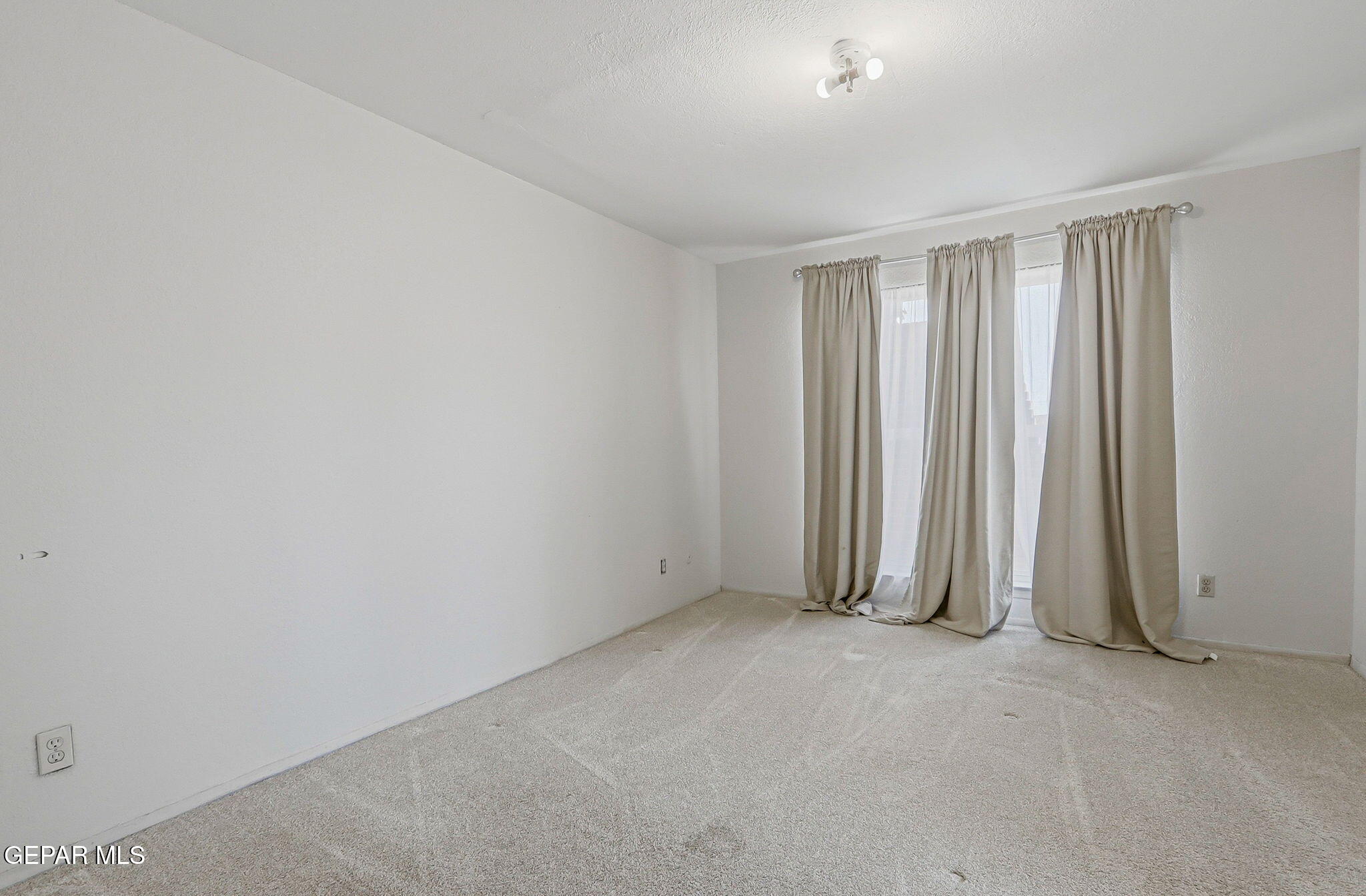 8400 FURMAN Place