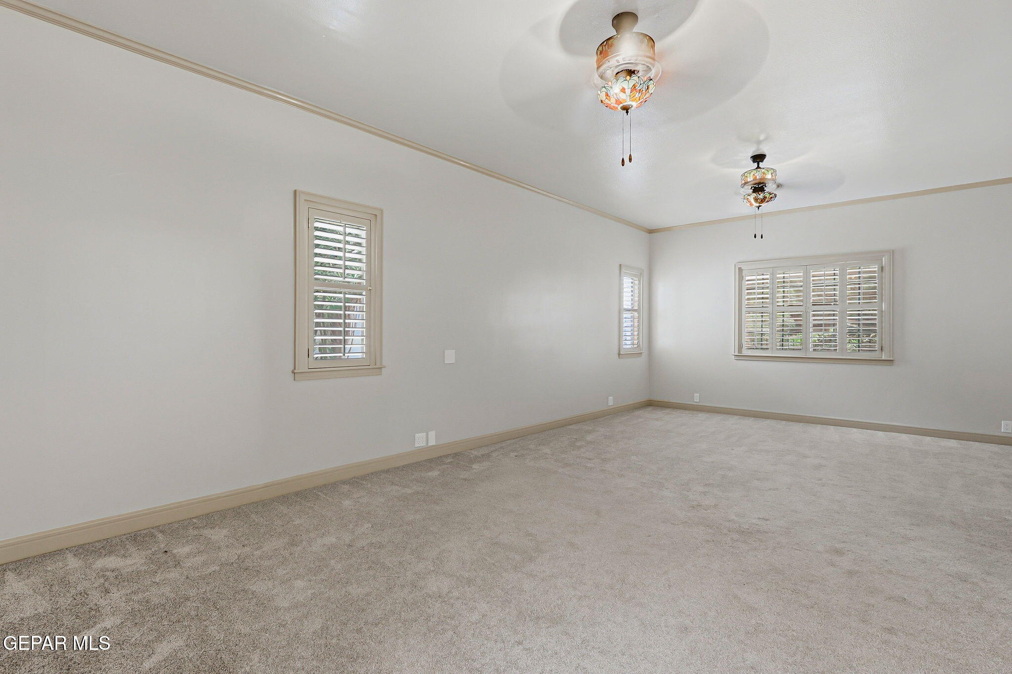 1077 LOS JARDINES Circle