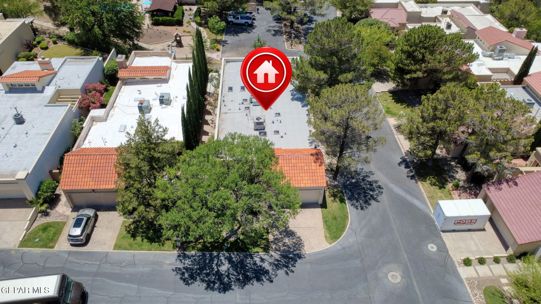 1077 LOS JARDINES Circle