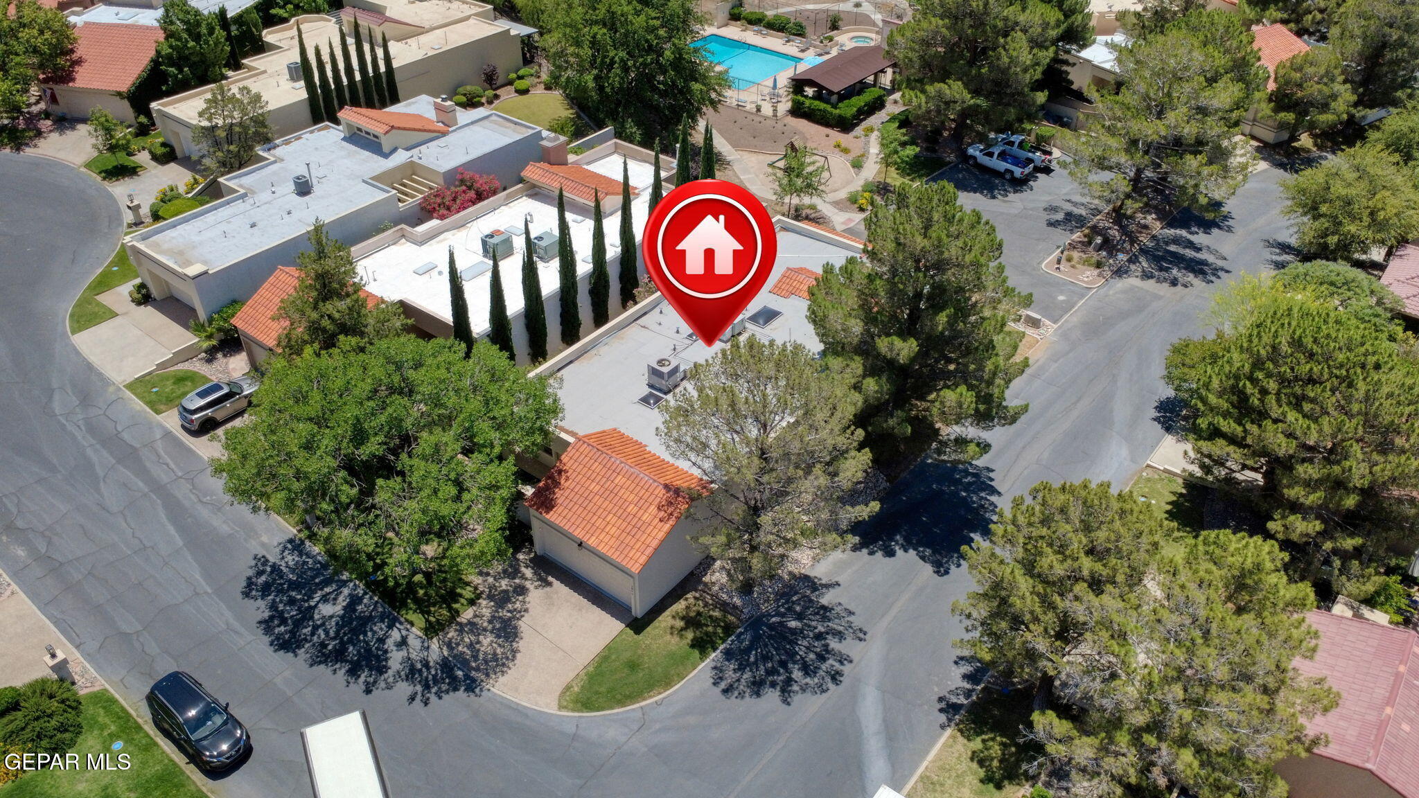 1077 LOS JARDINES Circle