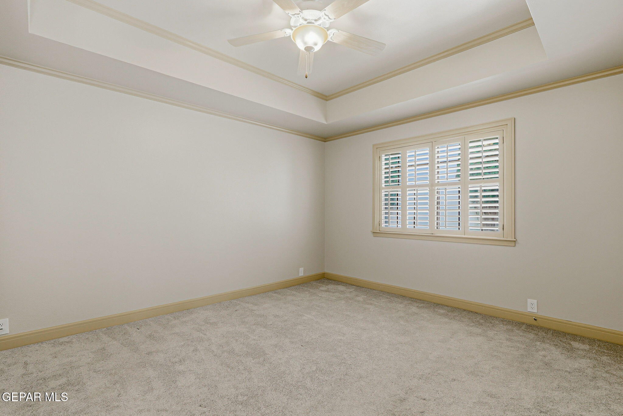 1077 LOS JARDINES Circle