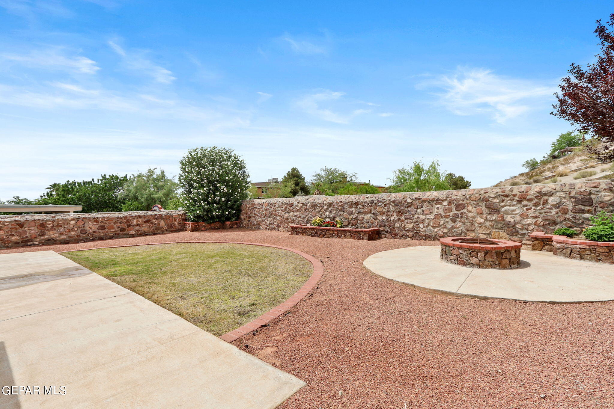 6763 DAKOTA RIDGE Drive