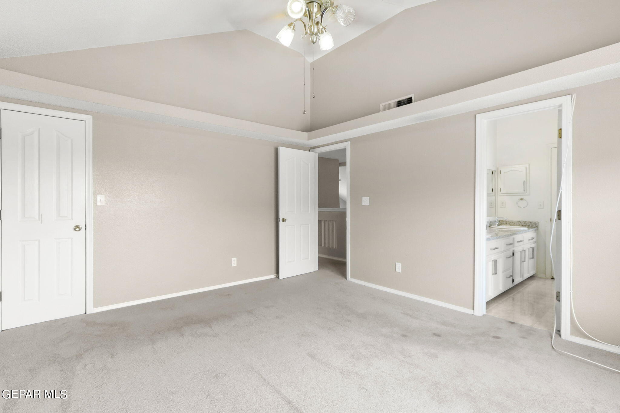 6763 DAKOTA RIDGE Drive