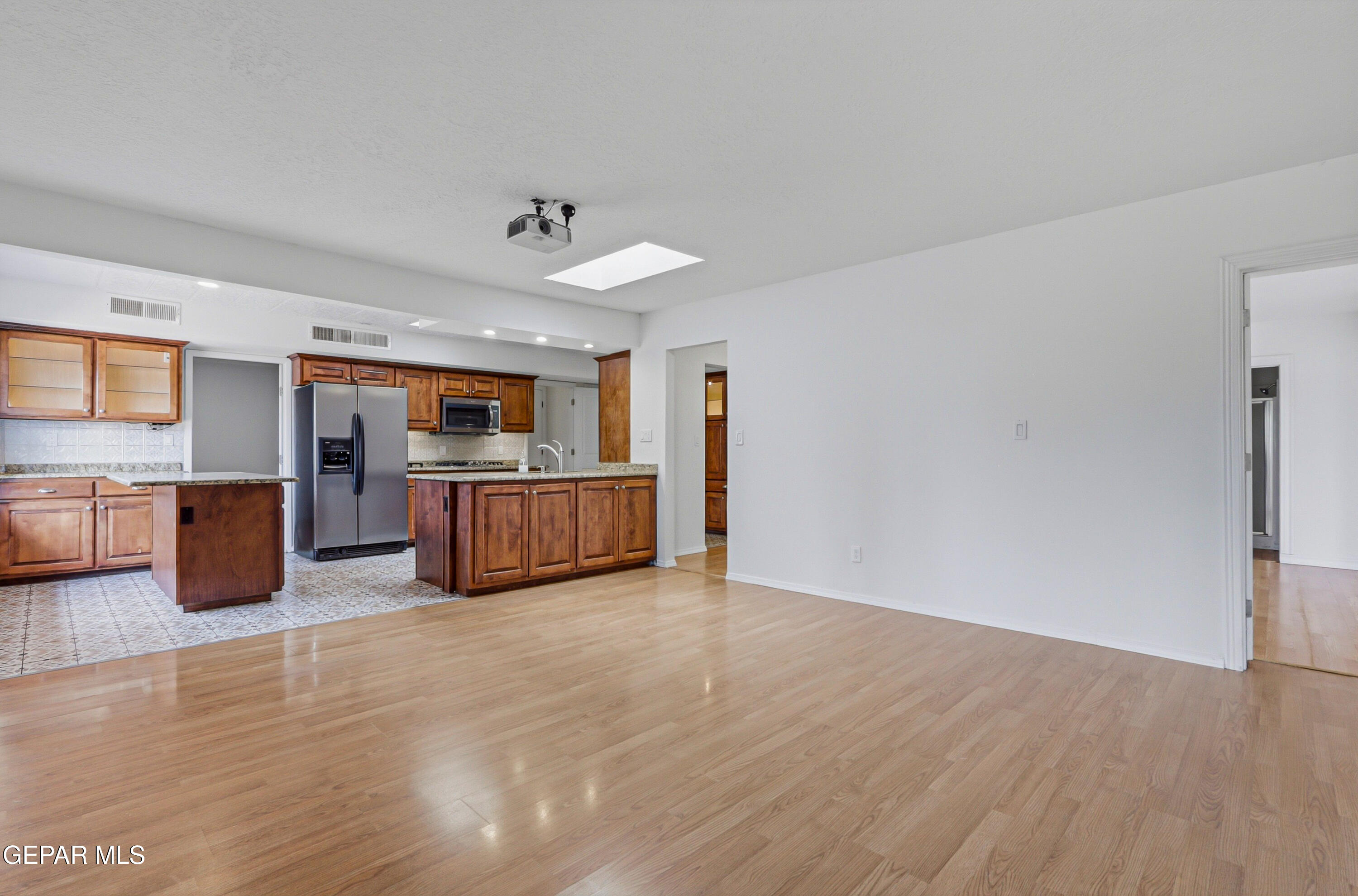 1501 JERRY PATE Place
