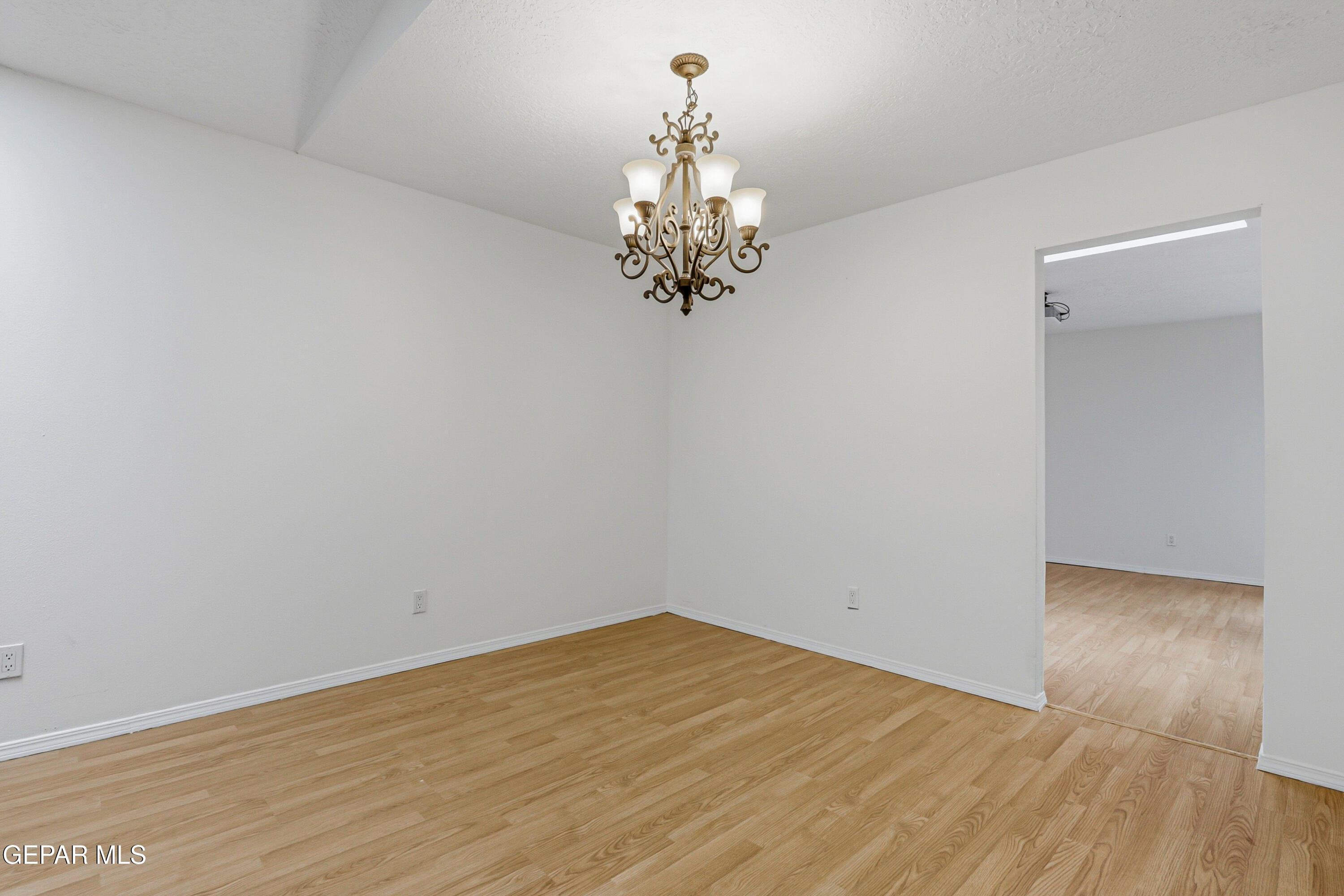 1501 JERRY PATE Place