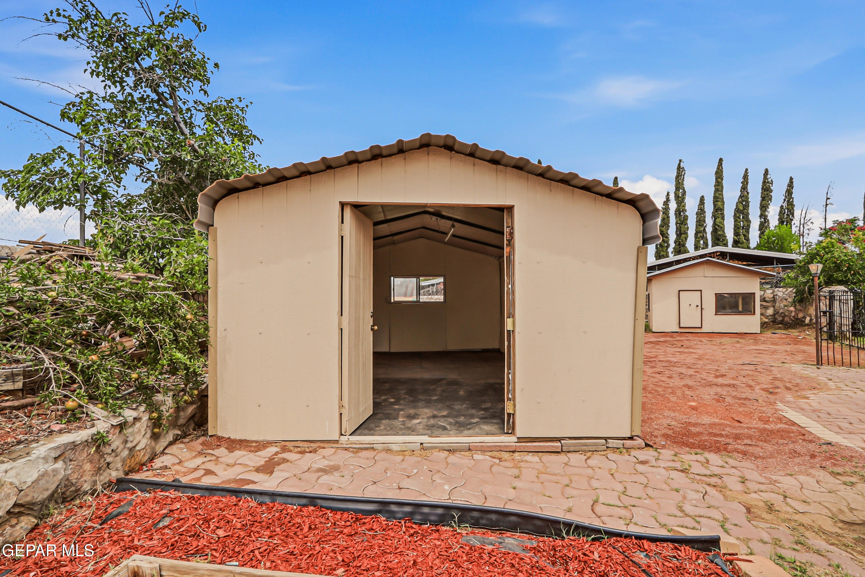 1501 JERRY PATE Place
