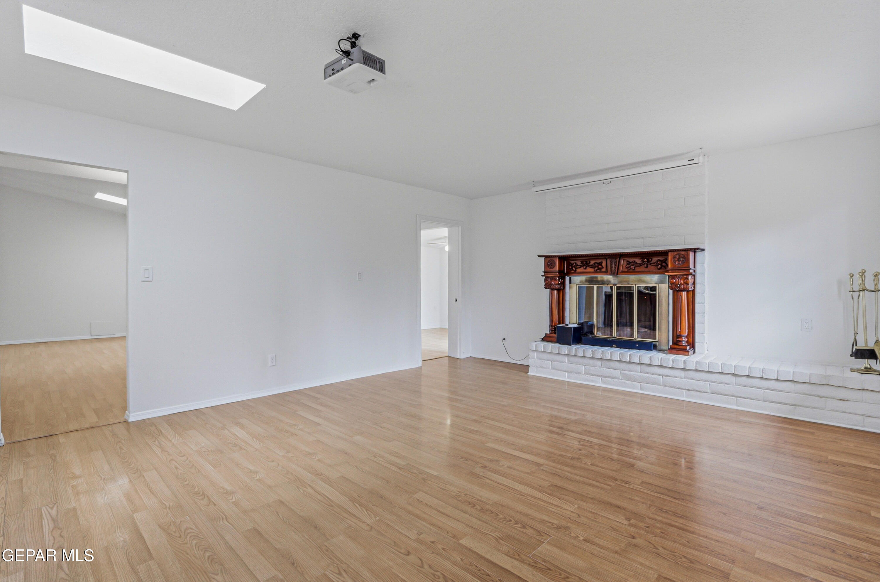 1501 JERRY PATE Place