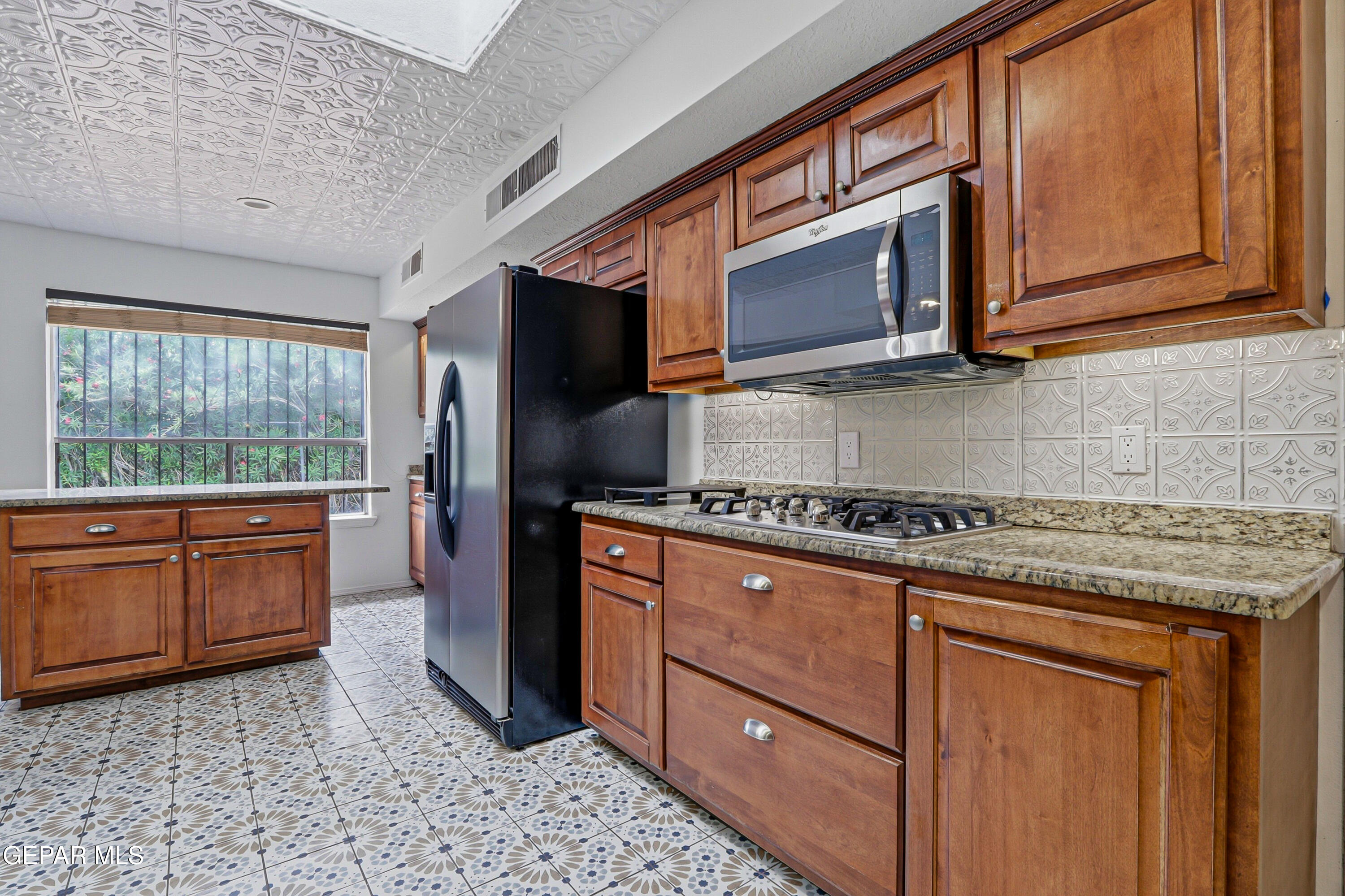 1501 JERRY PATE Place