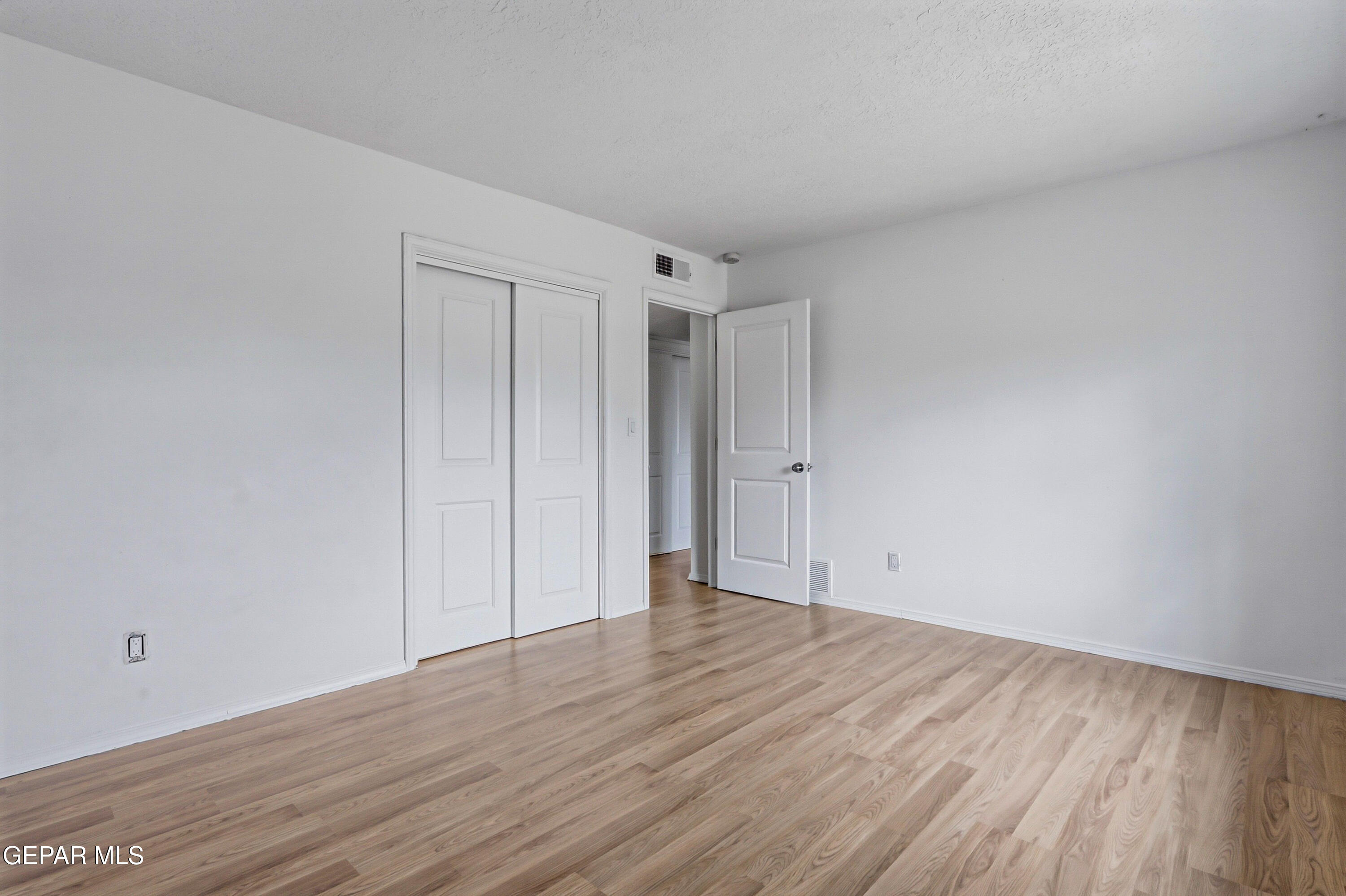1501 JERRY PATE Place