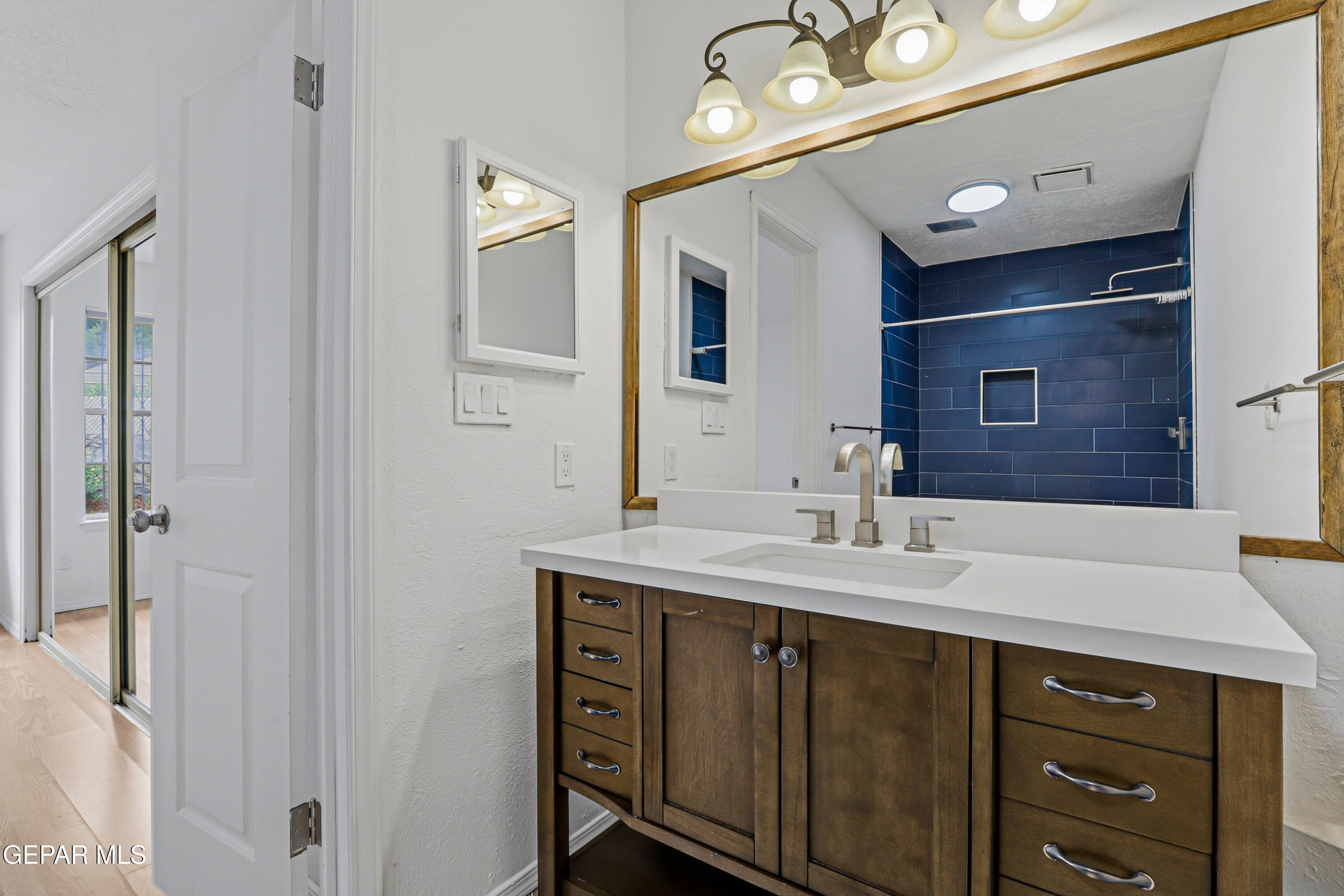 1501 JERRY PATE Place