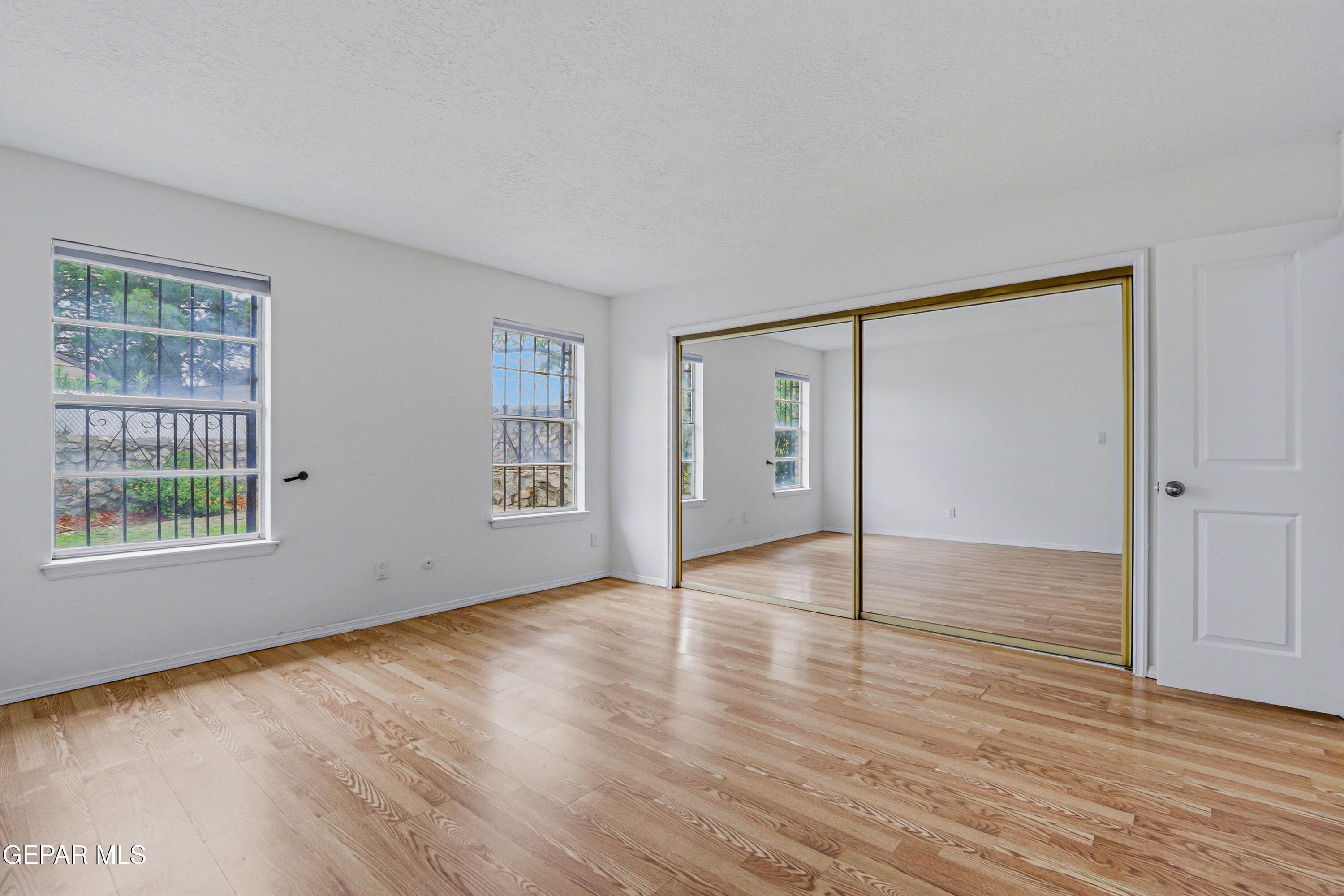 1501 JERRY PATE Place