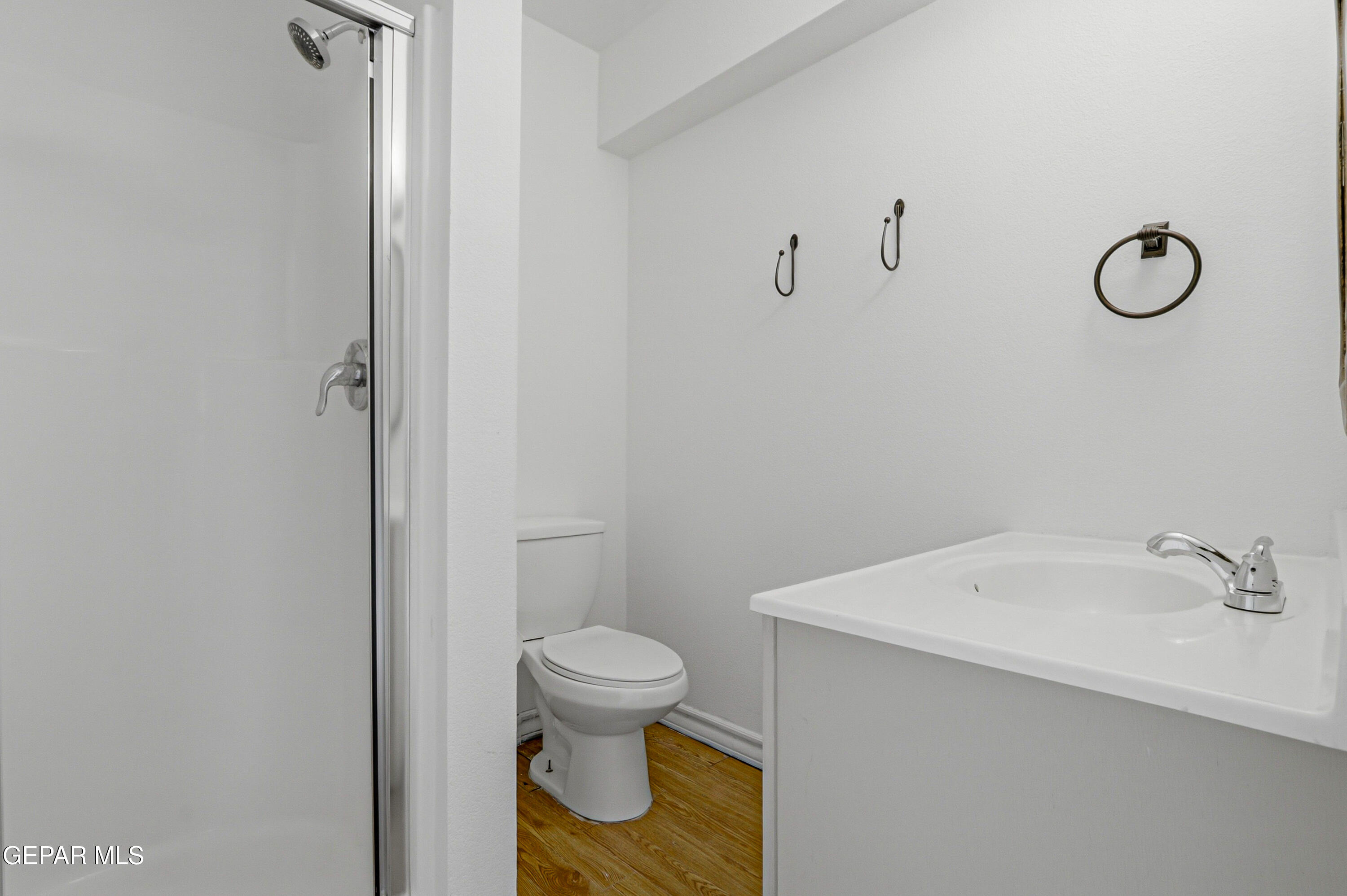 1501 JERRY PATE Place