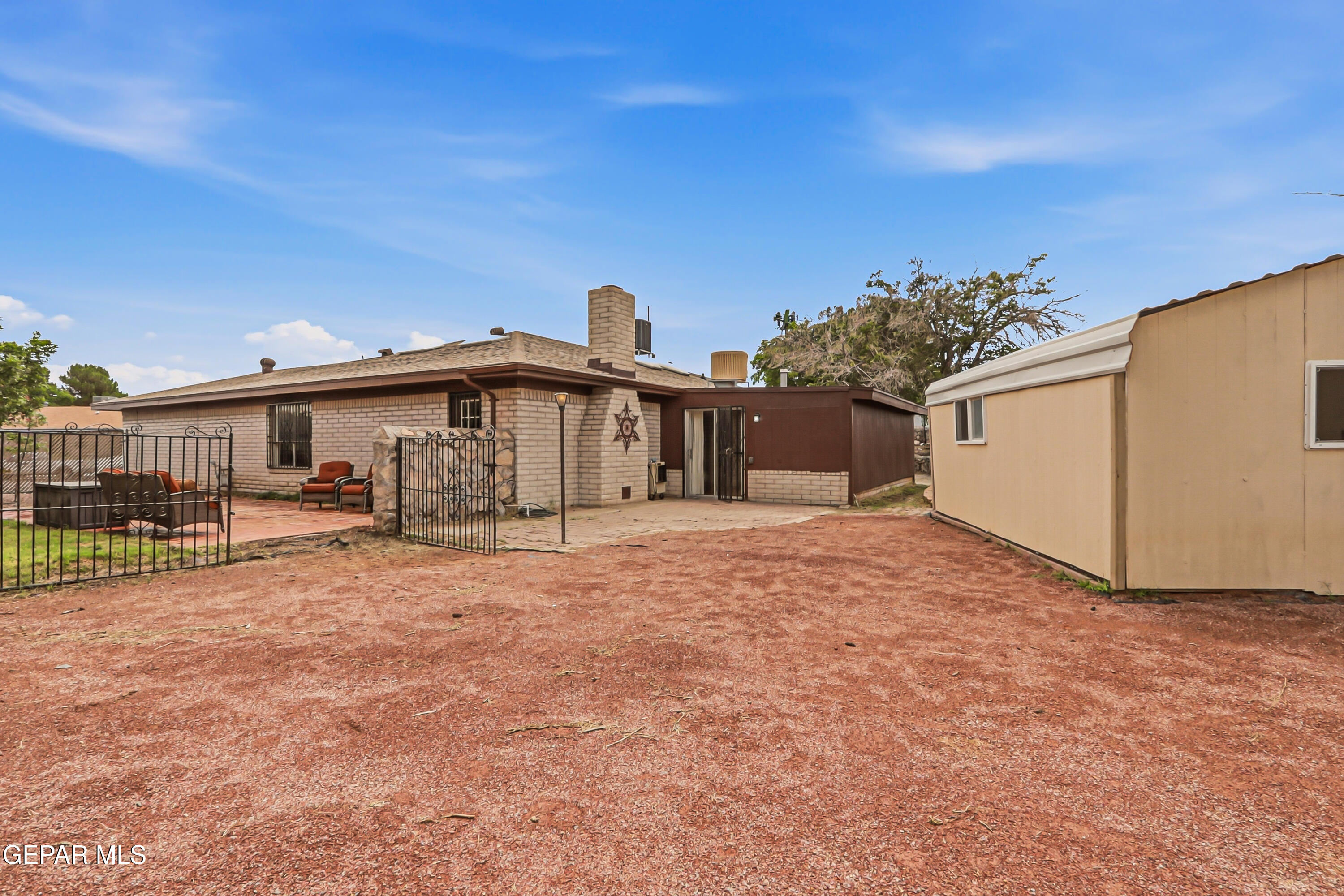1501 JERRY PATE Place