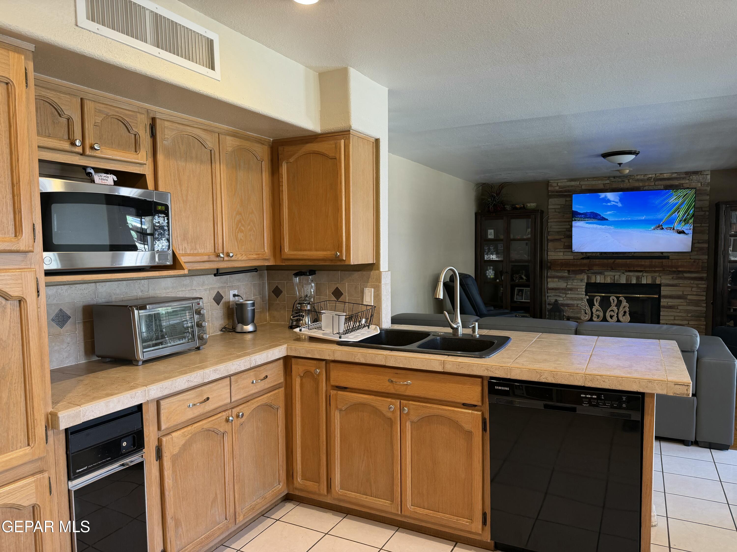 6435 LOMA DE CRISTO Drive