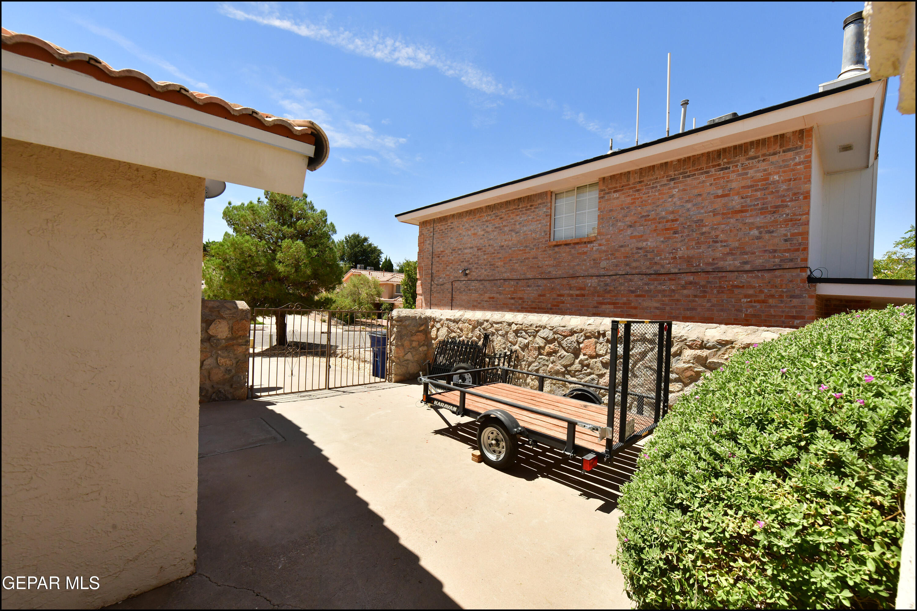 6435 LOMA DE CRISTO Drive