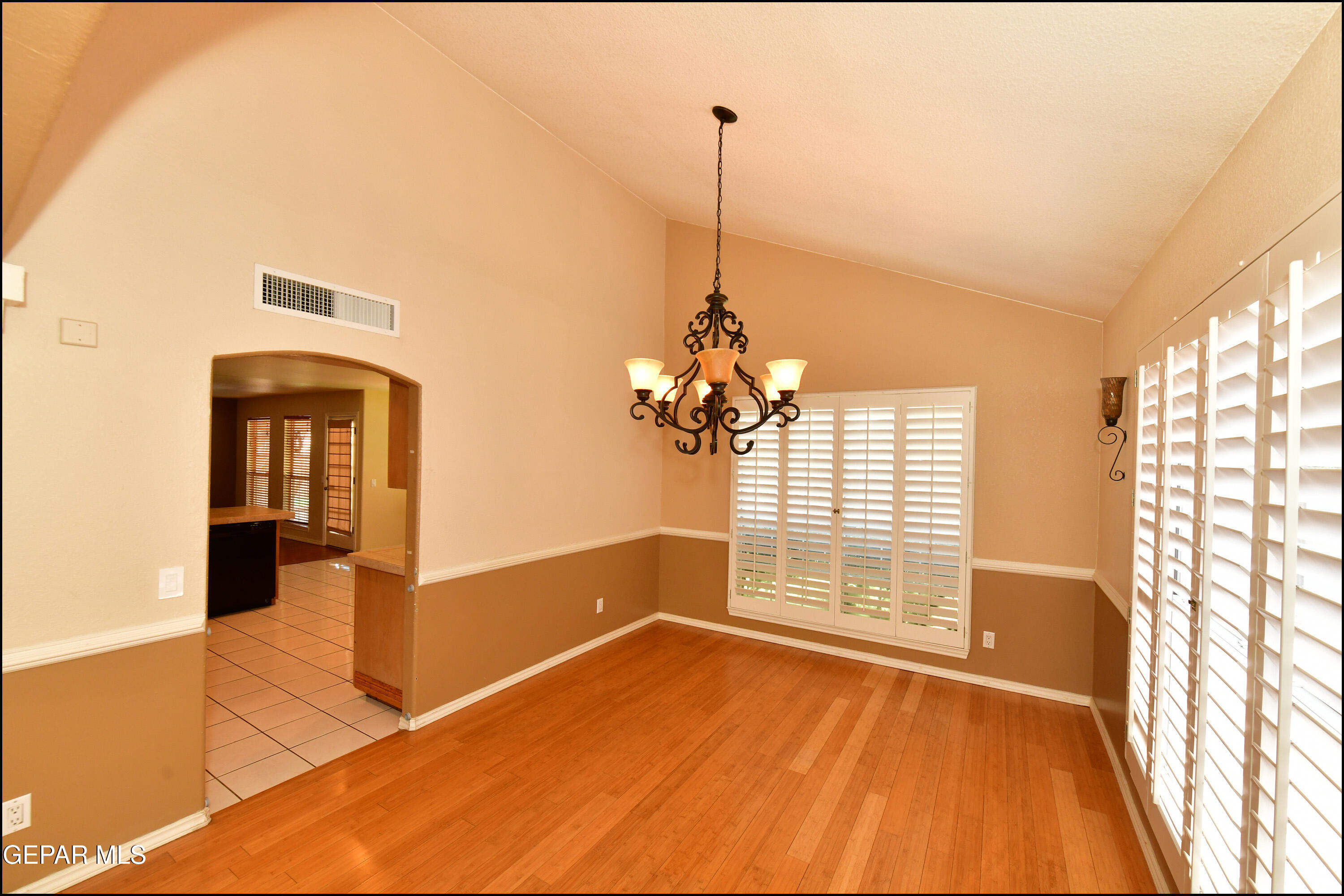 6435 LOMA DE CRISTO Drive