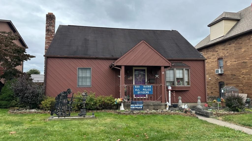 1104 Broadview Blvd