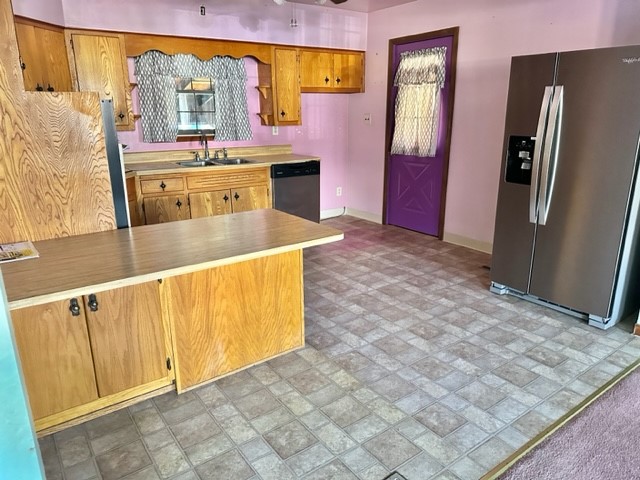 1104 Broadview Blvd