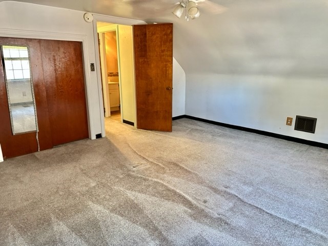 1104 Broadview Blvd