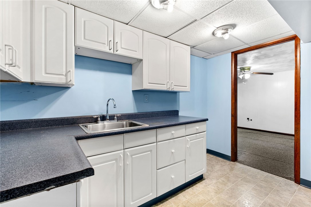 103 N Pine Dr