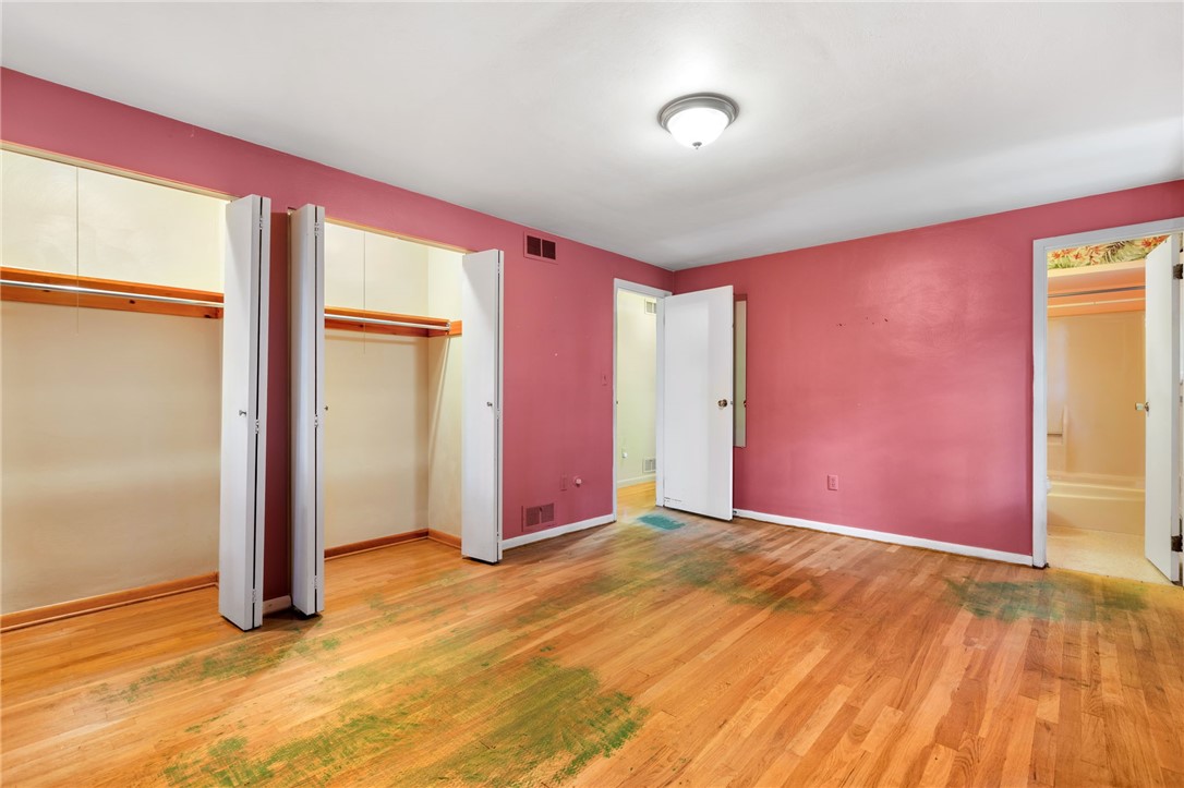 103 N Pine Dr