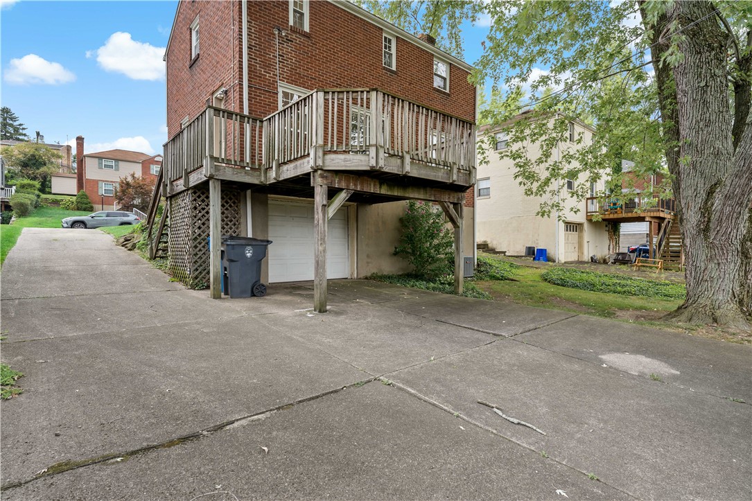 2055 Brookfield Rd