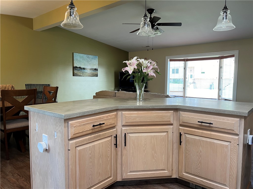 360 Prospect Circle