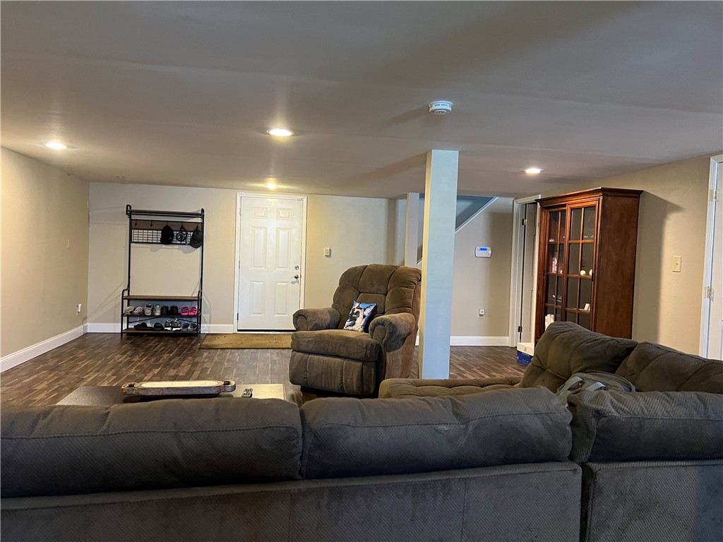 360 Prospect Circle