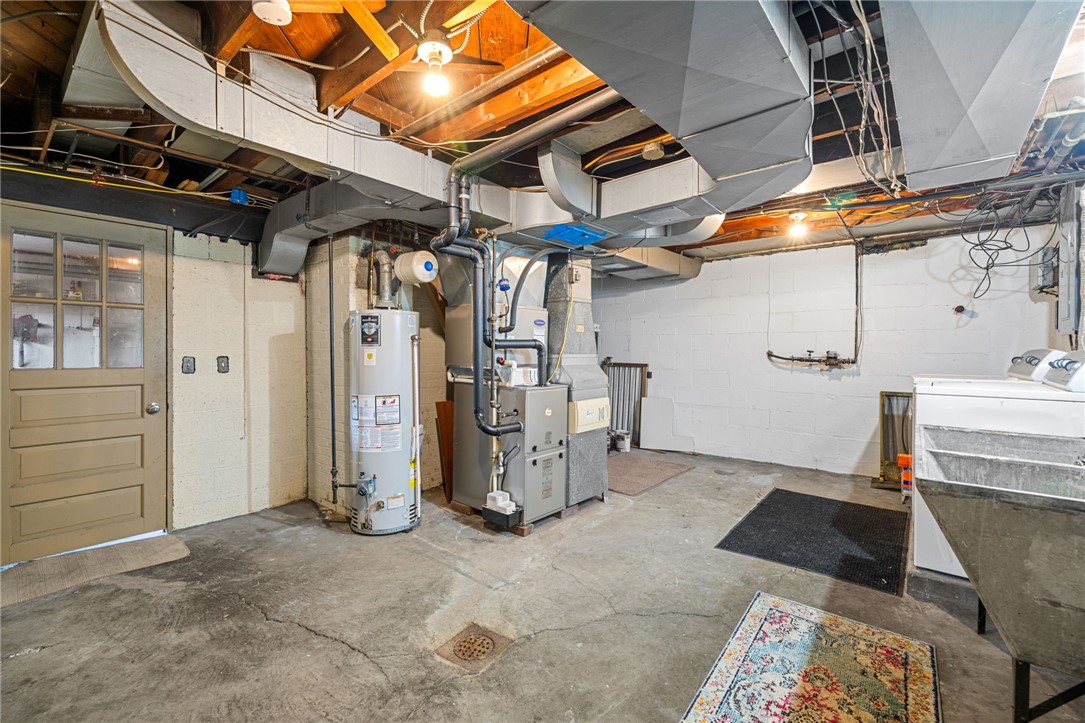 311 Edgewood Rd