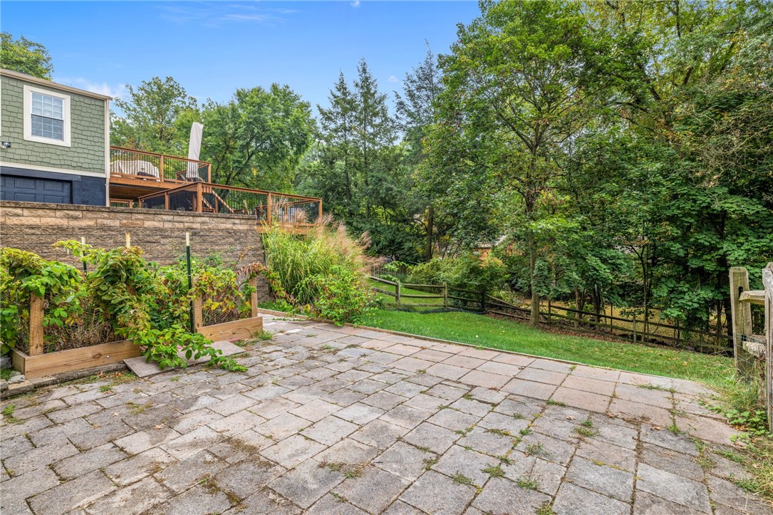 311 Edgewood Rd