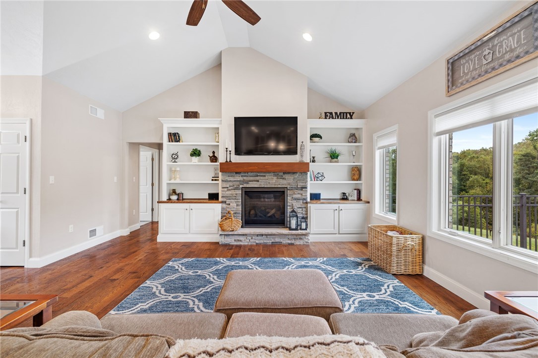 1294 Weber Ct
