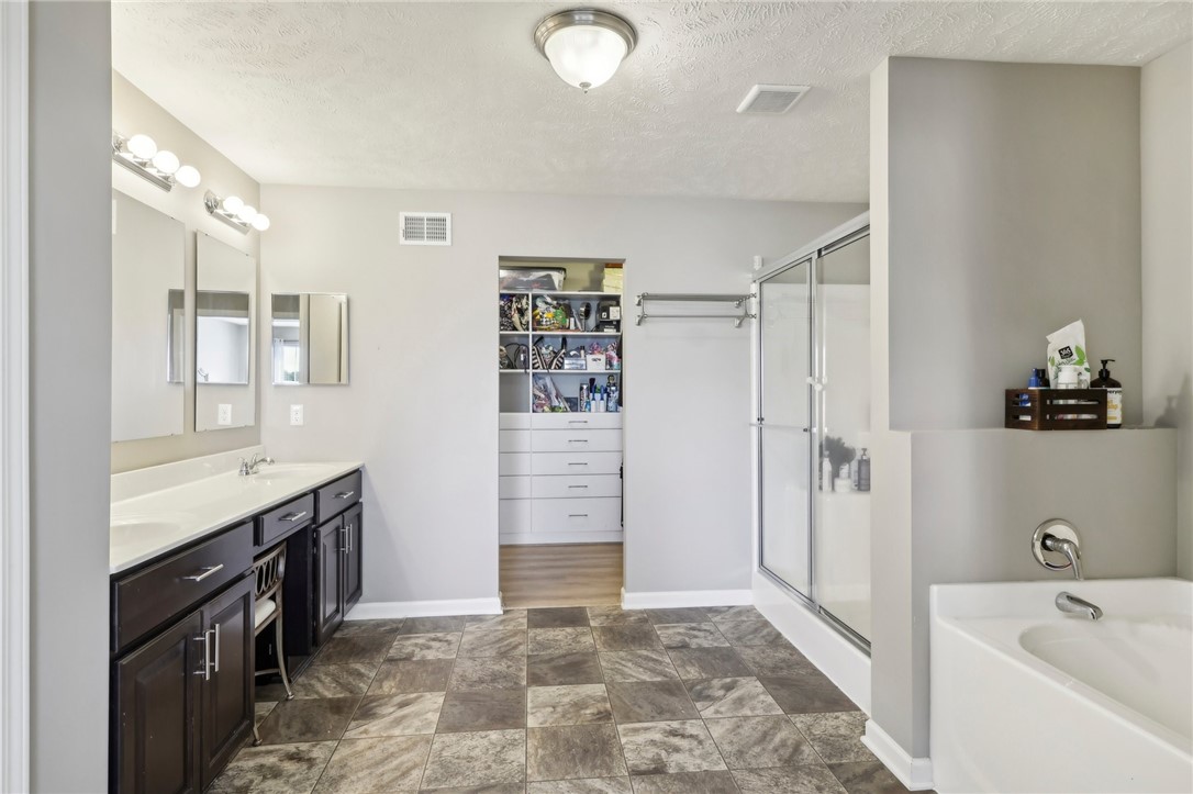 117 Naughton Cir