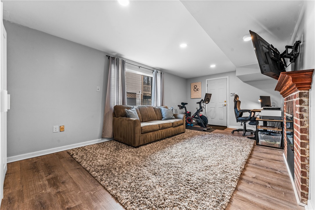 752 Jefferson Dr