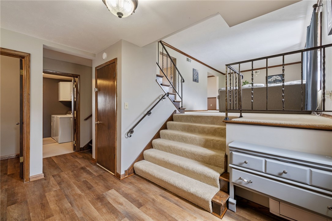 558 W Mcmurray Rd