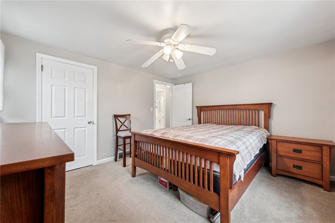 200 College Park Dr