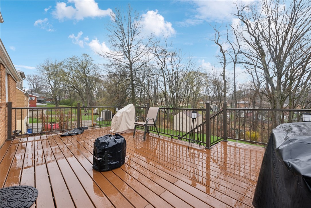 200 College Park Dr
